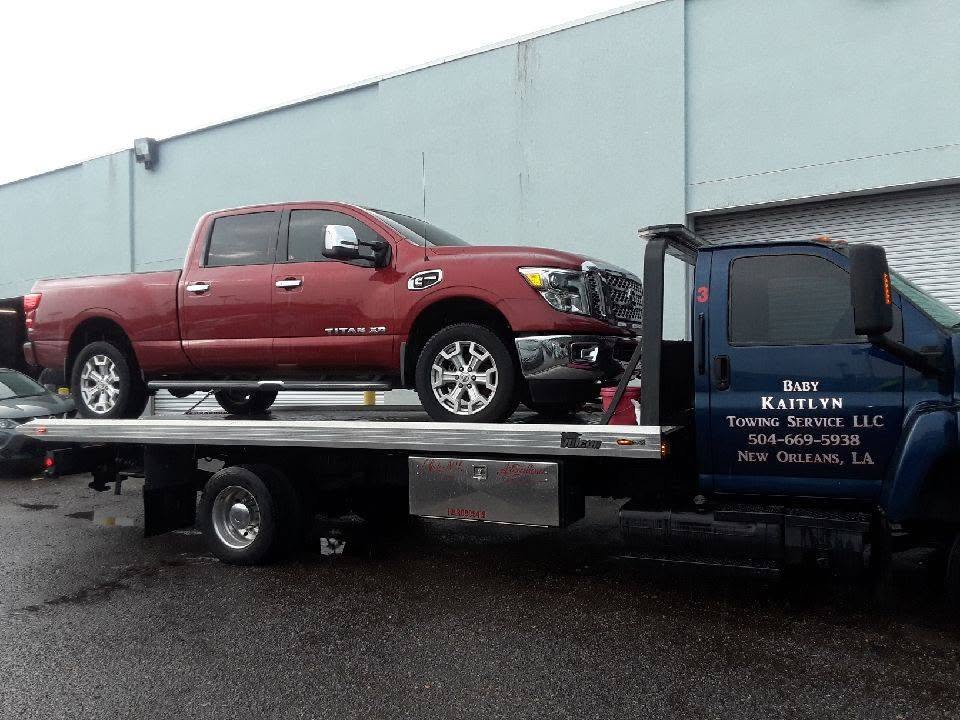 Baby Kaitlyn Flatbed Truck with Pickup truck on the bed